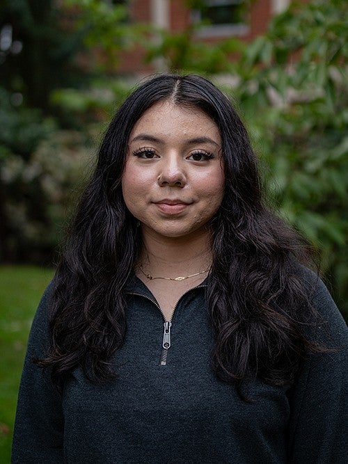 outdoor portrait of stamps scholar ilsi lopez