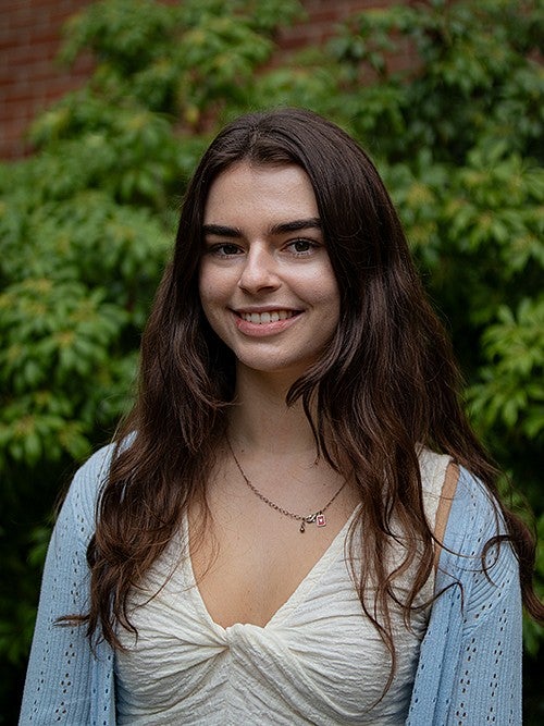 outdoor portrait of stamps scholar stephanie jersey