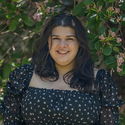 portrait of Maya rios