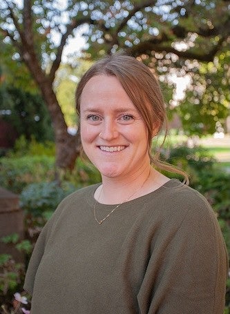 larissa stiglich headshot
