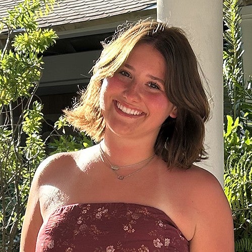 maile mcmanis portrait