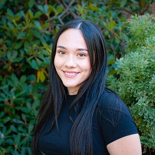 bella peralta portrait