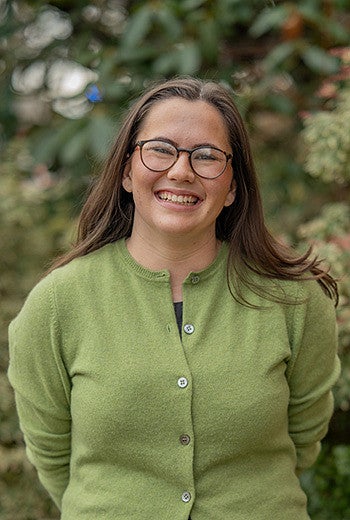 bella albiani portrait