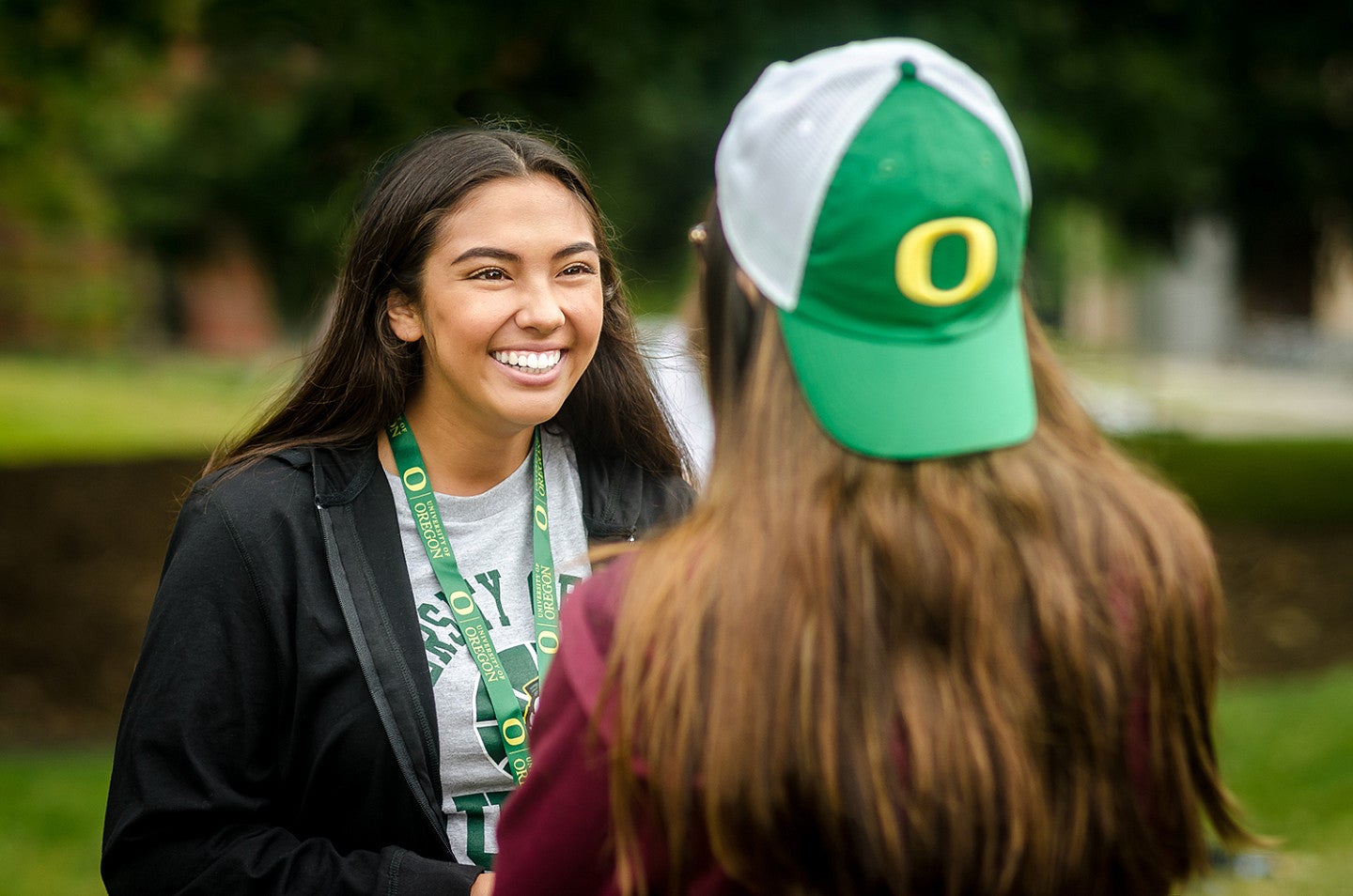 two new students talking at introDUCKtion