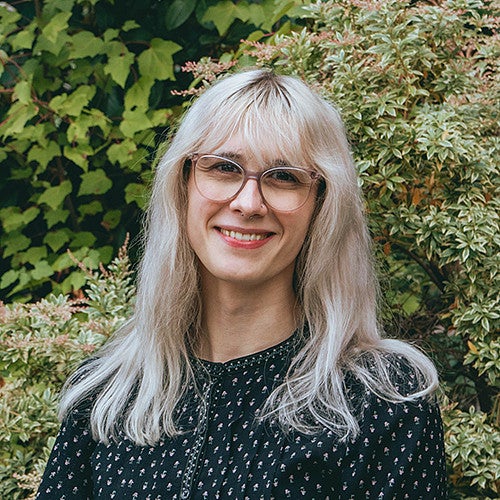 portrait of alyssa travis