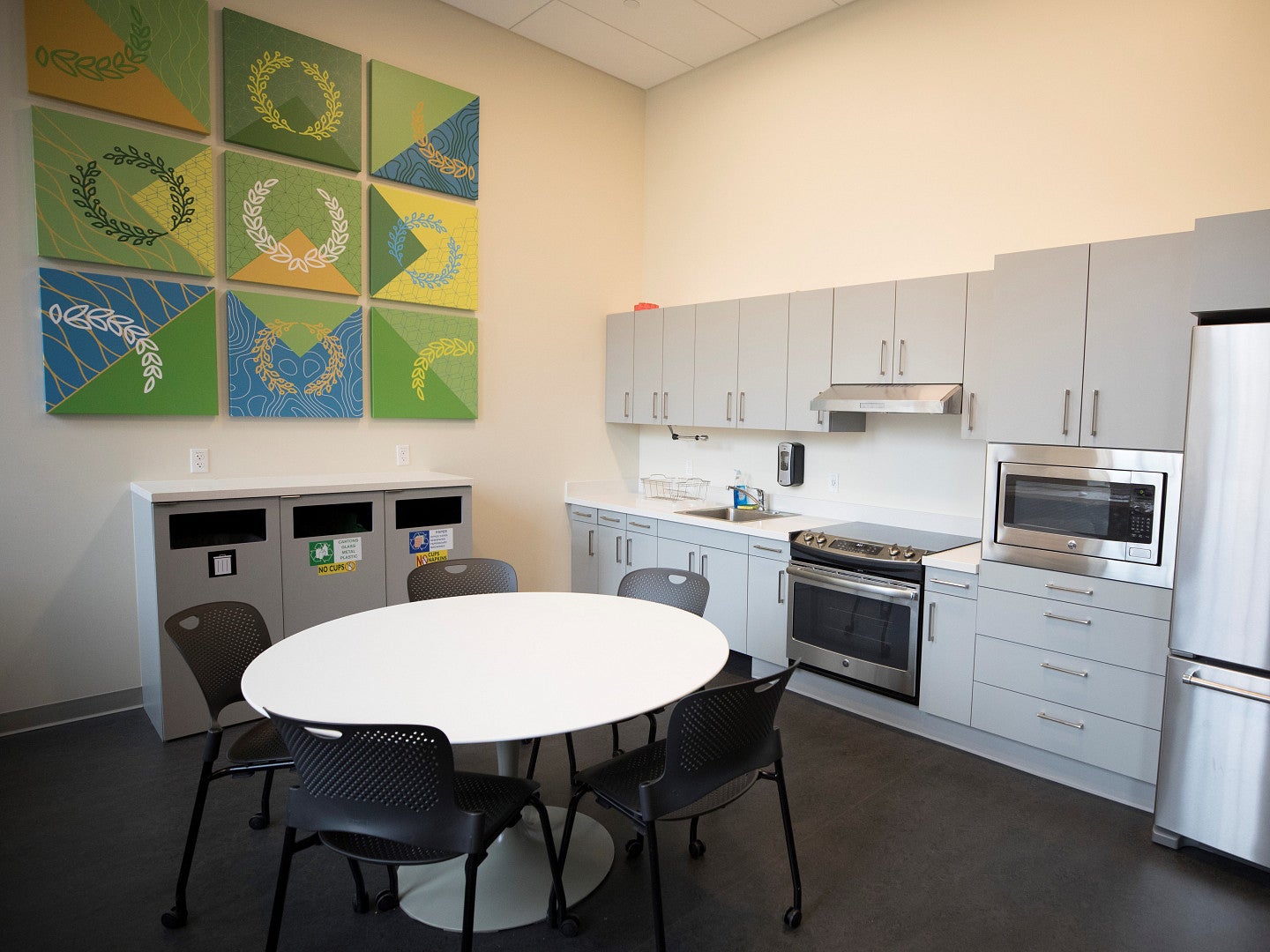 Chapman Hall student kitchen