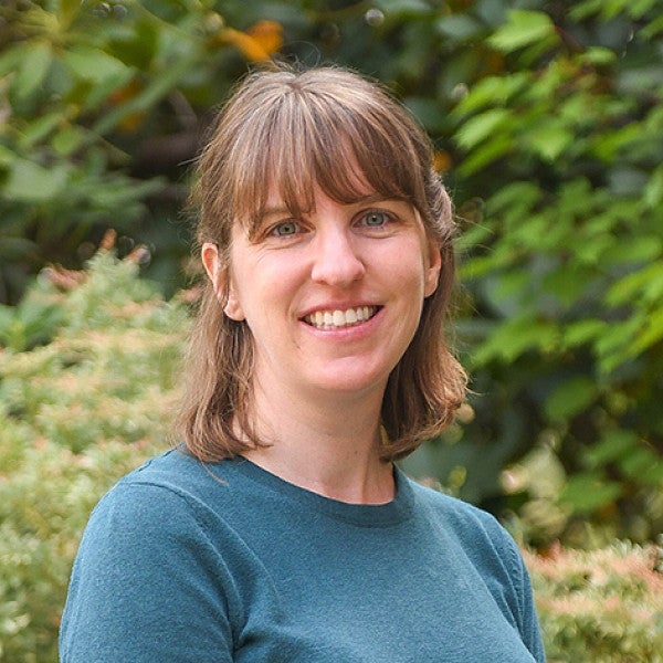 portrait of kristen rahilly
