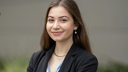 Anna Mueller